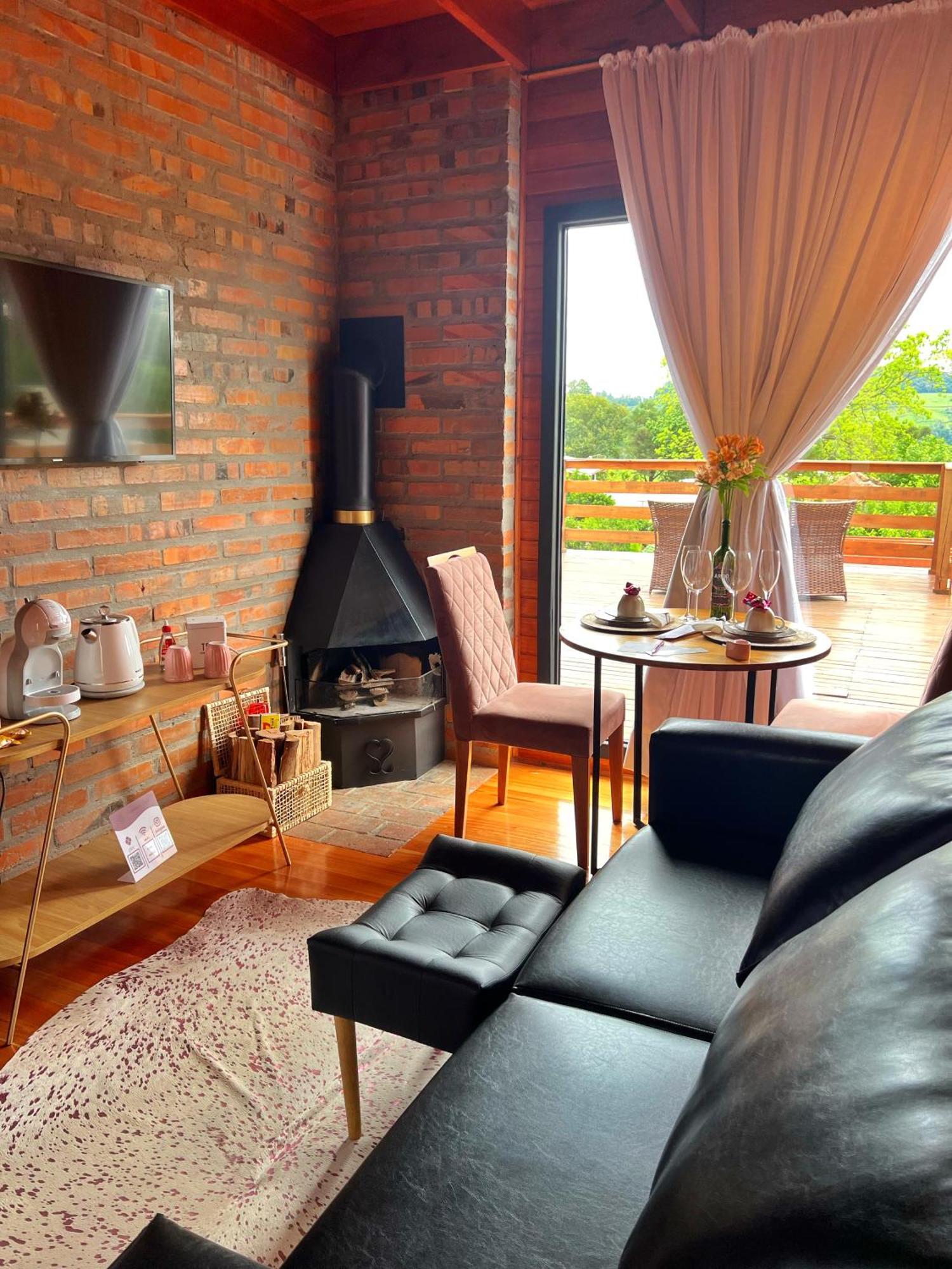 Capanna Del Vale - Um Refugio No Vale Dos Vinhedos Com Experiencia Exclusiva De Degustacao Na Vinicola Dom Candido Bento Goncalves Ngoại thất bức ảnh