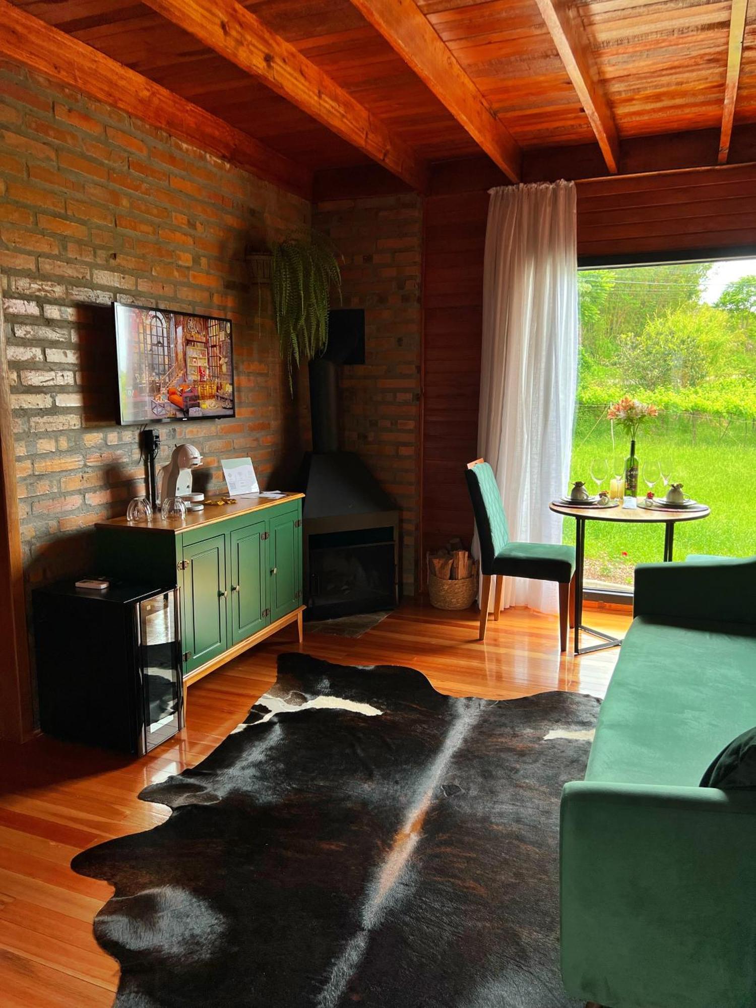 Capanna Del Vale - Um Refugio No Vale Dos Vinhedos Com Experiencia Exclusiva De Degustacao Na Vinicola Dom Candido Bento Goncalves Ngoại thất bức ảnh