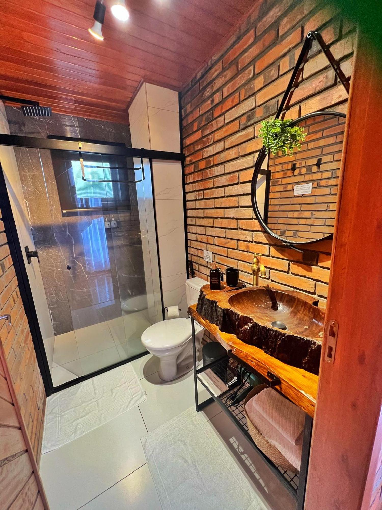 Capanna Del Vale - Um Refugio No Vale Dos Vinhedos Com Experiencia Exclusiva De Degustacao Na Vinicola Dom Candido Bento Goncalves Ngoại thất bức ảnh