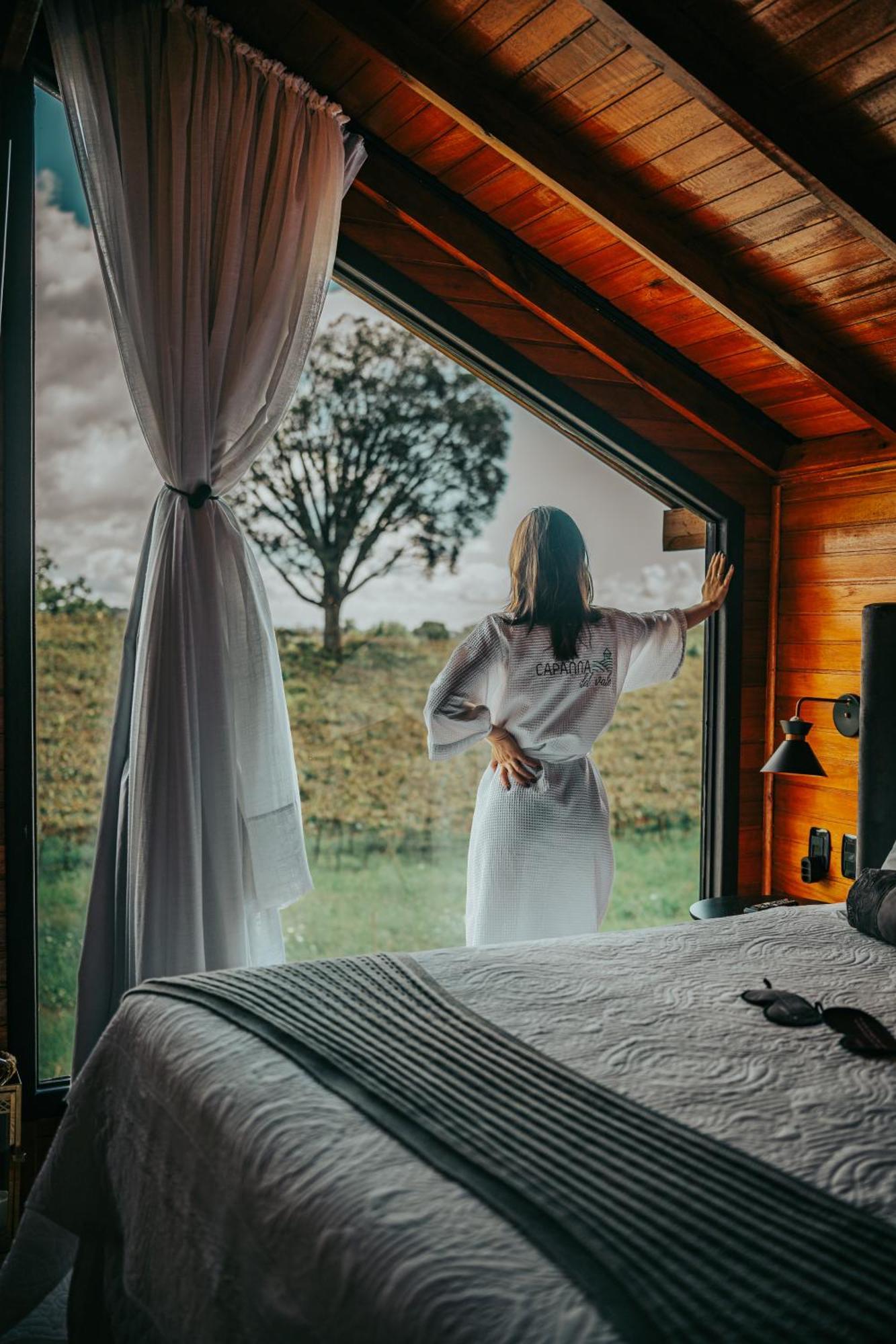 Capanna Del Vale - Um Refugio No Vale Dos Vinhedos Com Experiencia Exclusiva De Degustacao Na Vinicola Dom Candido Bento Goncalves Ngoại thất bức ảnh