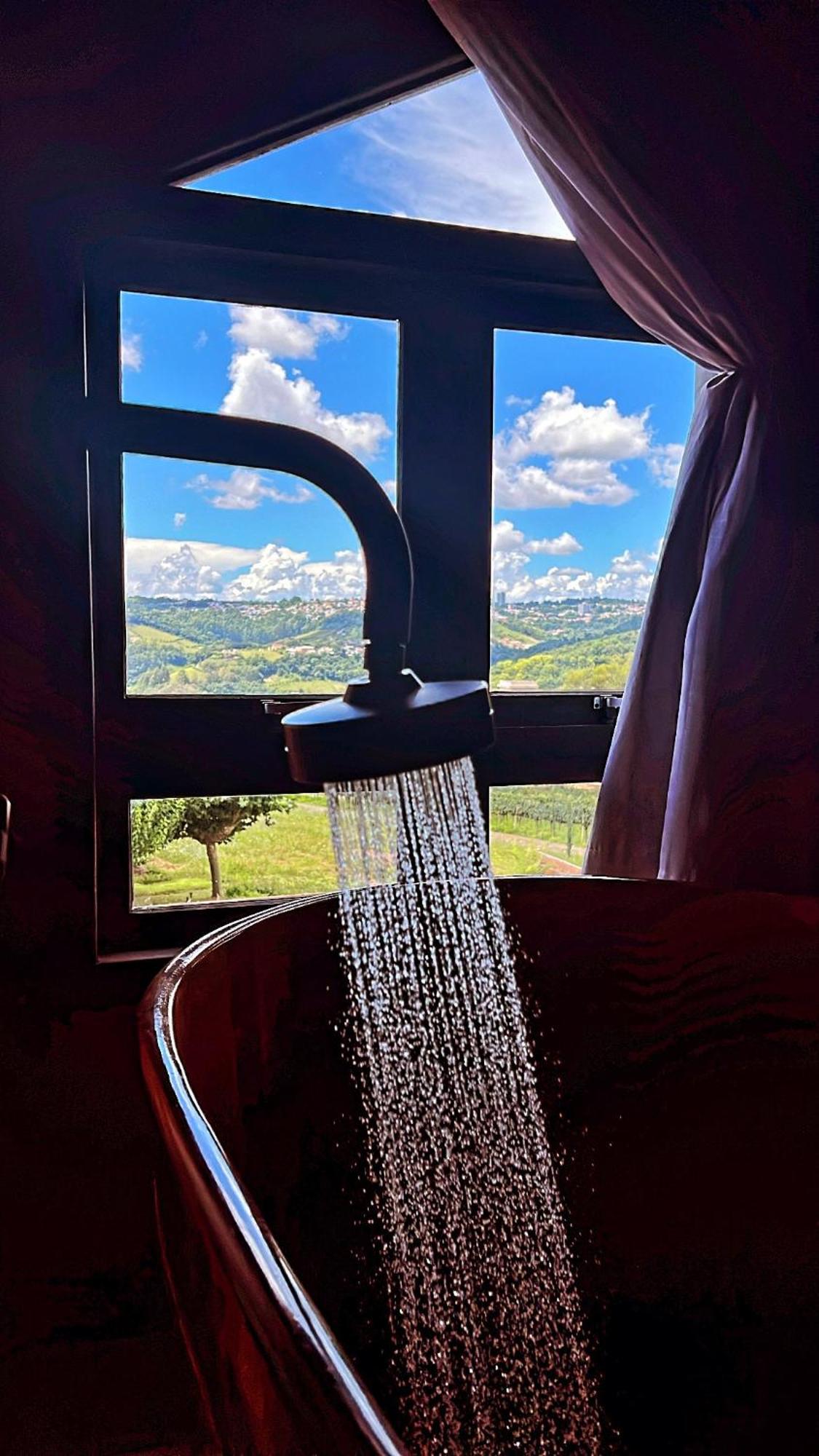 Capanna Del Vale - Um Refugio No Vale Dos Vinhedos Com Experiencia Exclusiva De Degustacao Na Vinicola Dom Candido Bento Goncalves Phòng bức ảnh